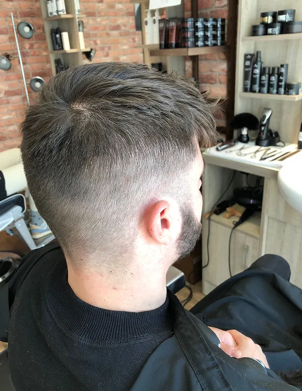 salon-de coiffure-Nantes-route-de-vannes-salons-realisations-cyril-bazin-coiffeur-createur-2